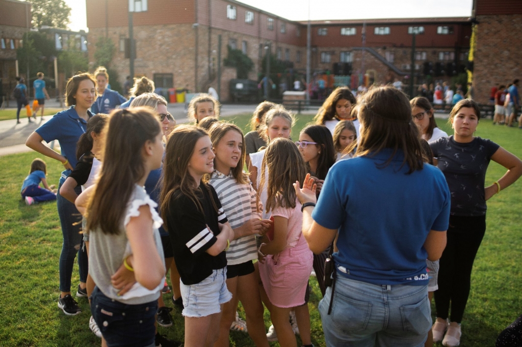 Village Camps International Summer Camp England 2024-07-27 https://www.villagecamps.com/journals_admin/images/1990-1722-_DSC7702.jpg