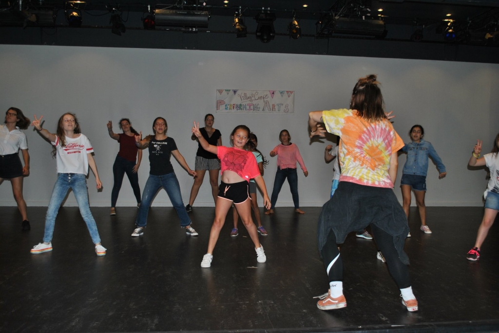 Village Camps International Summer Camp England 2024-07-27 https://www.villagecamps.com/journals_admin/images/1991-2781-DSC_2155.jpg