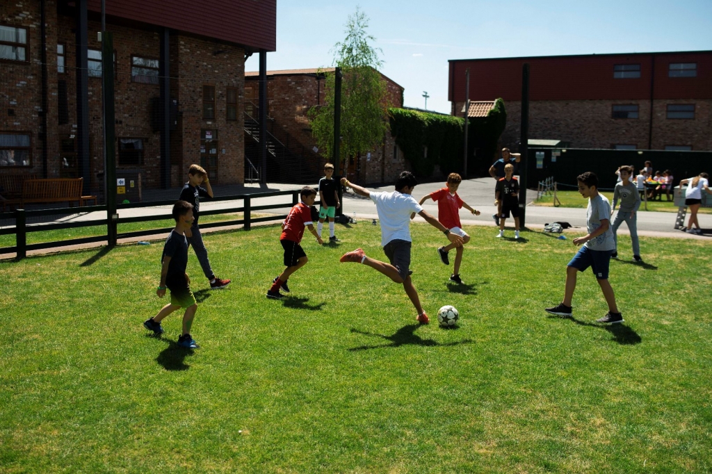 Village Camps International Summer Camp England 2024-07-27 https://www.villagecamps.com/journals_admin/images/1991-2787-_DSC7839.jpg