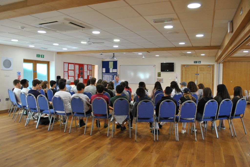 Village Camps International Summer Camp England 2024-07-27 https://www.villagecamps.com/journals_admin/images/1991-2788-DSC_2084.jpg