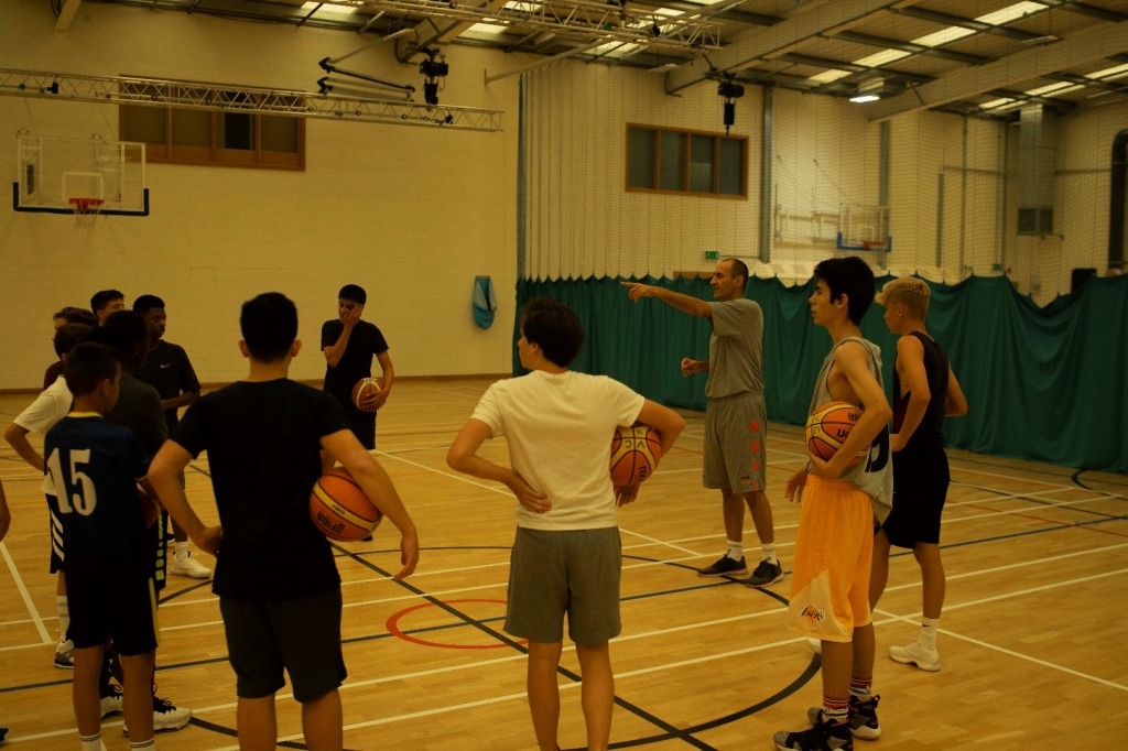 Village Camps International Summer Camp England 2024-07-27 https://www.villagecamps.com/journals_admin/images/1991-2790-_DSC7756.jpg