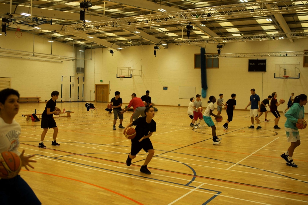 Village Camps International Summer Camp England 2024-07-27 https://www.villagecamps.com/journals_admin/images/1992-1668-_DSC8046.jpg