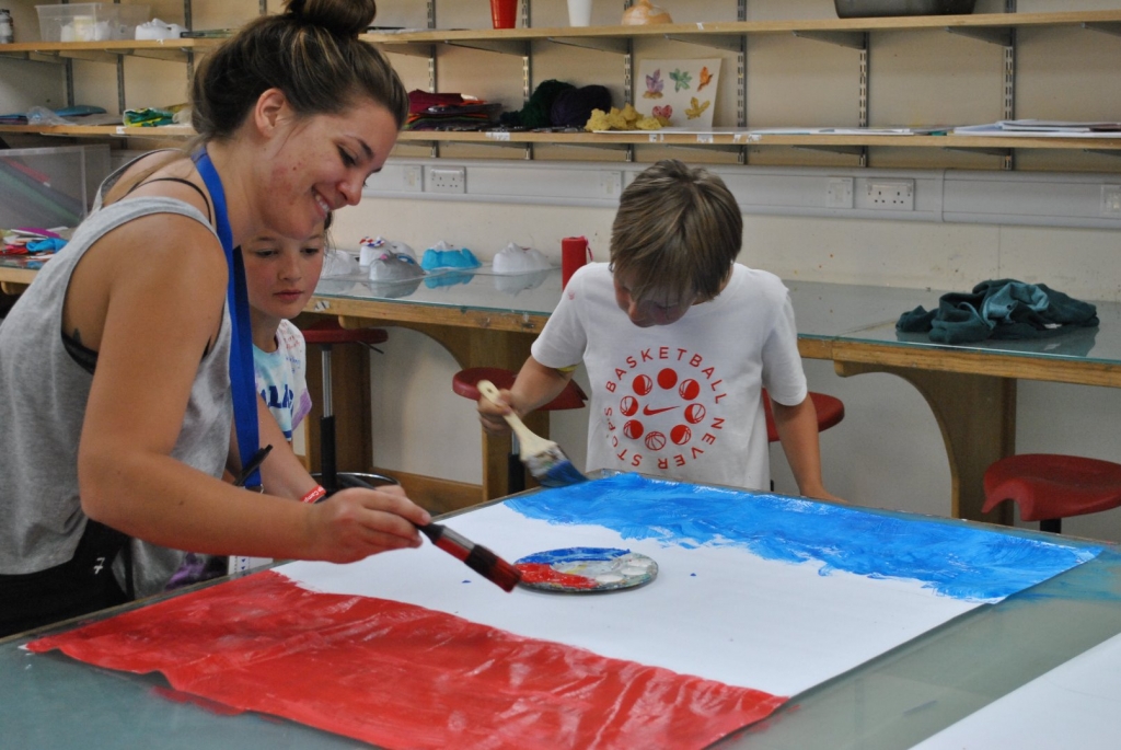 Village Camps International Summer Camp England 2024-07-27 https://www.villagecamps.com/journals_admin/images/1993-6550-DSC_3105.jpg