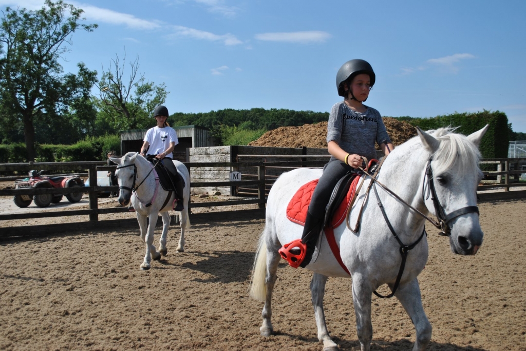Village Camps International Summer Camp England 2024-07-27 https://www.villagecamps.com/journals_admin/images/1994-2124-DSC_3269.jpg