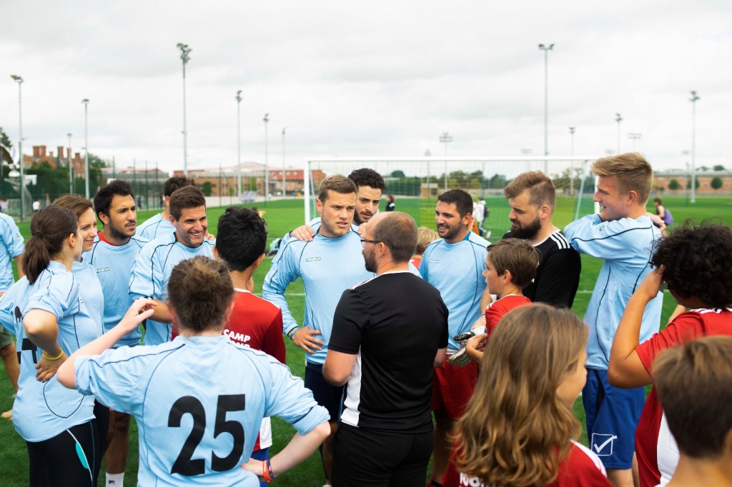 Village Camps International Summer Camp England 2024-07-27 https://www.villagecamps.com/journals_admin/images/1998-0172-_DSC9257.jpg