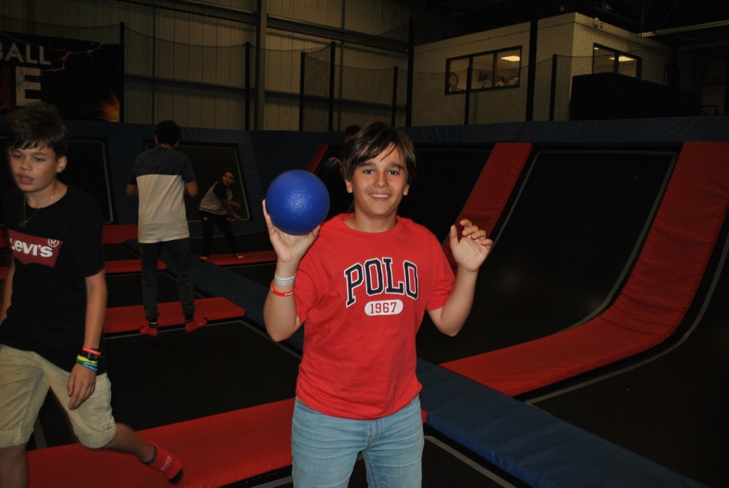 Village Camps International Summer Camp England 2024-07-27 https://www.villagecamps.com/journals_admin/images/1998-0181-DSC_4026.jpg