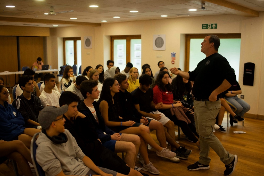 Village Camps International Summer Camp England 2024-07-27 https://www.villagecamps.com/journals_admin/images/1998-0184-_DSC9147.jpg