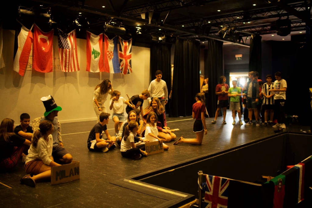 Village Camps International Summer Camp England 2024-07-27 https://www.villagecamps.com/journals_admin/images/1999-8470-_DSC9493.jpg