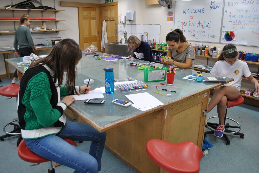 Village Camps International Summer Camp England 2024-07-27 https://www.villagecamps.com/journals_admin/images/1999-8472-DSC_4179.jpg