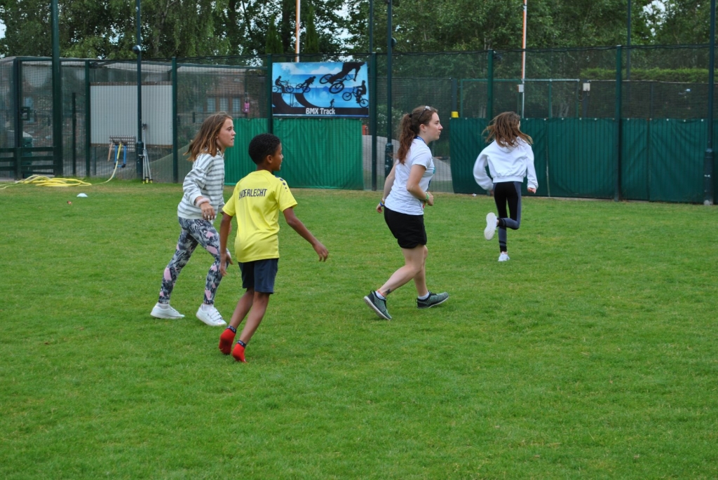 Village Camps International Summer Camp England 2024-07-27 https://www.villagecamps.com/journals_admin/images/1999-8474-DSC_4306.jpg