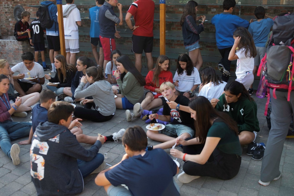 Village Camps International Summer Camp England 2024-07-27 https://www.villagecamps.com/journals_admin/images/1999-8478-_DSC9475.jpg