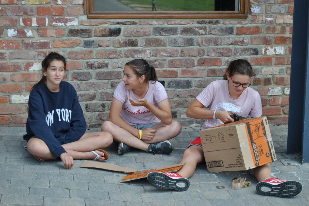 Village Camps International Summer Camp England 2024-07-27 https://www.villagecamps.com/journals_admin/images/1999-8482-DSC_4336.jpg