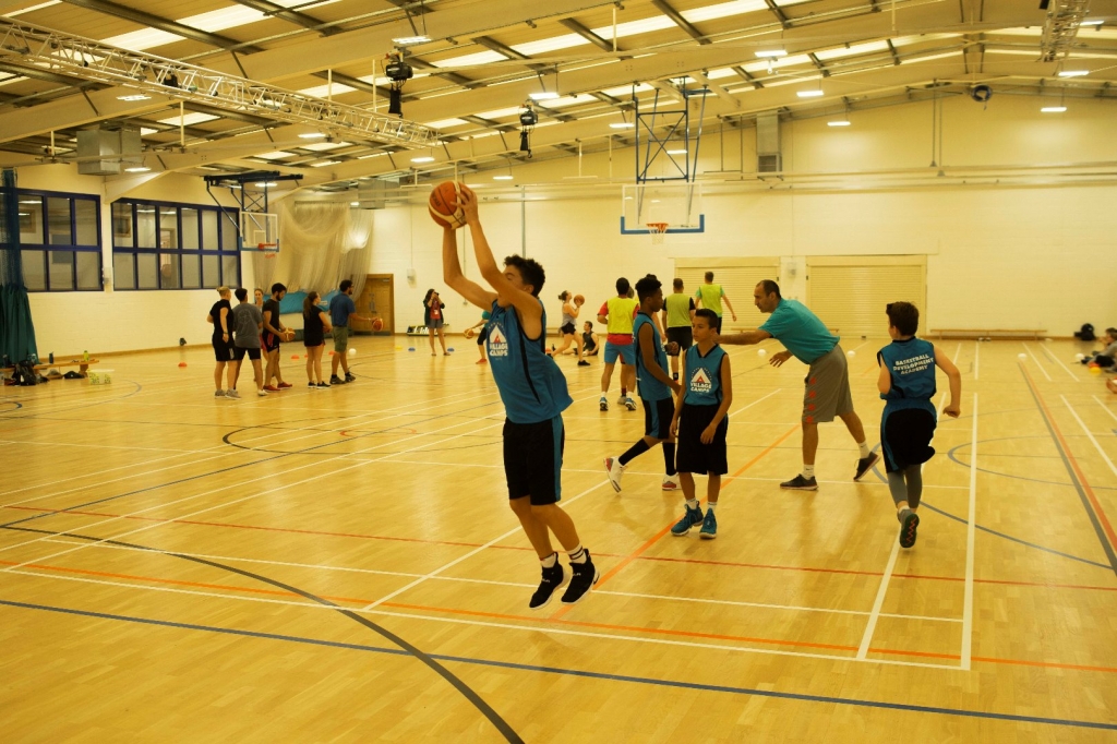 Village Camps International Summer Camp England 2024-07-27 https://www.villagecamps.com/journals_admin/images/2001-9827-_DSC9853.jpg