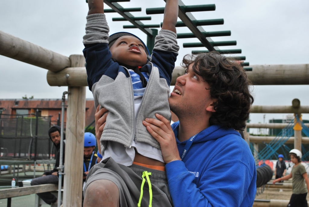 Village Camps International Summer Camp England 2024-07-27 https://www.villagecamps.com/journals_admin/images/2002-2555-DSC_5221.jpg