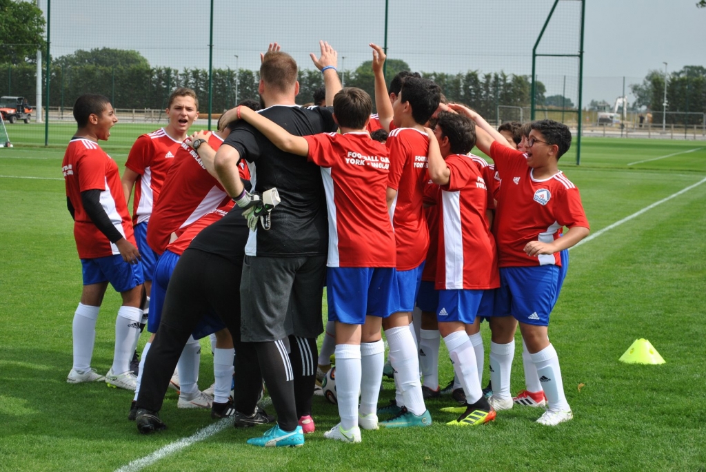 Village Camps International Summer Camp England 2024-07-27 https://www.villagecamps.com/journals_admin/images/2002-2559-DSC_5532.jpg
