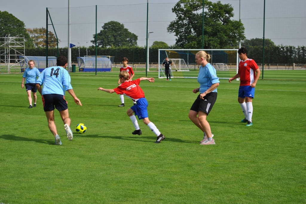 Village Camps International Summer Camp England 2024-07-27 https://www.villagecamps.com/journals_admin/images/2002-2560-DSC_5555.jpg