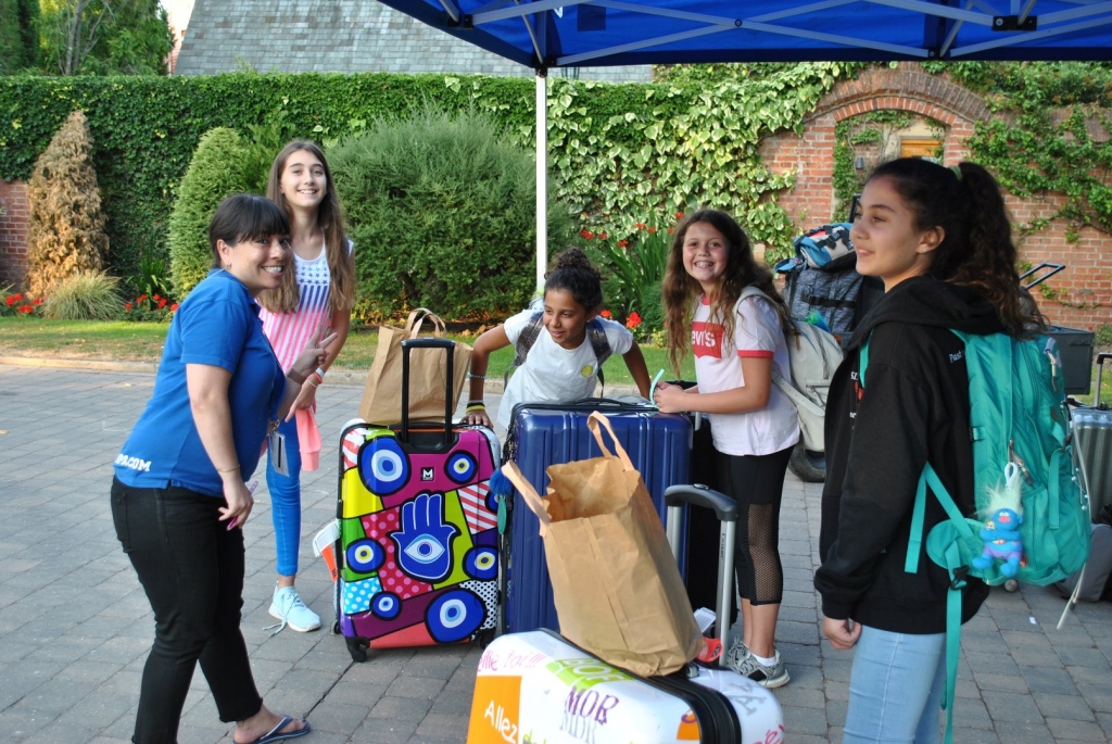 Village Camps International Summer Camp England 2024-07-27 https://www.villagecamps.com/journals_admin/images/2045-3116-DSC_5854.jpg