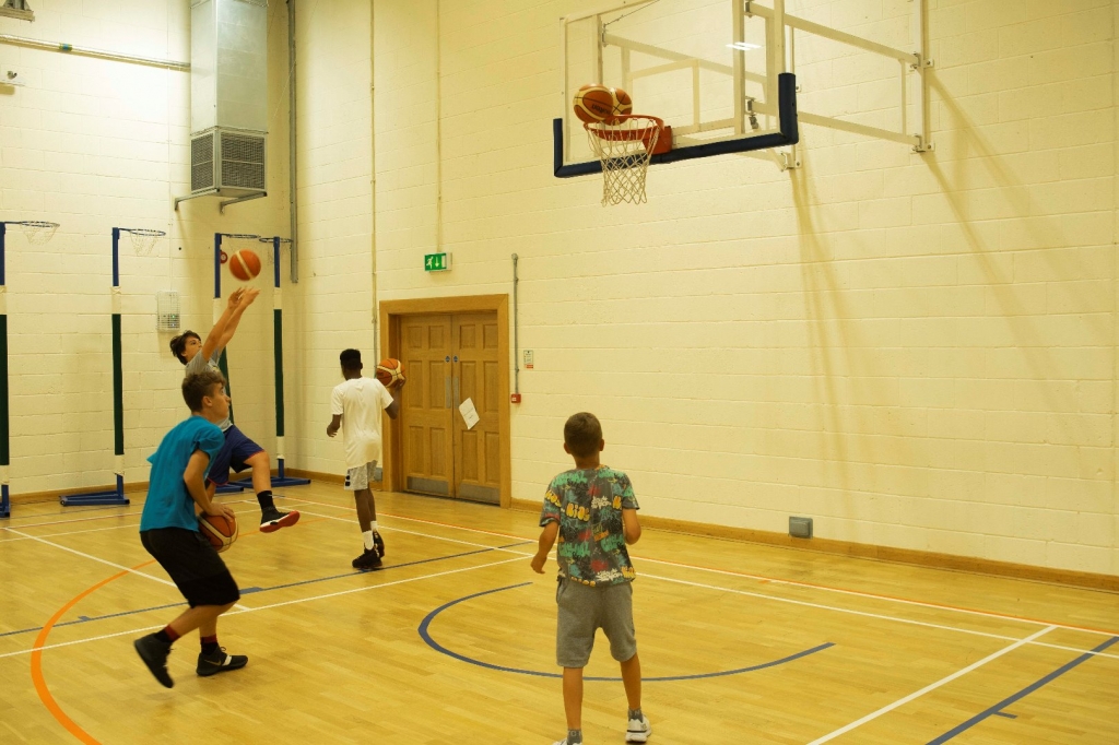 Village Camps International Summer Camp England 2024-07-27 https://www.villagecamps.com/journals_admin/images/2046-2686-_DSC0402.jpg