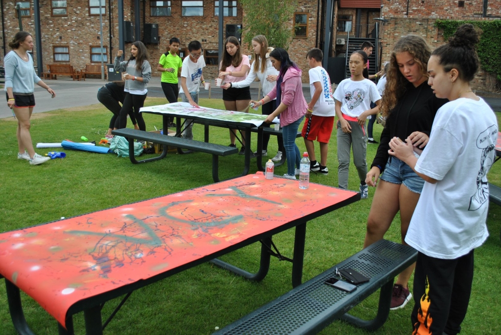 Village Camps International Summer Camp England 2024-07-27 https://www.villagecamps.com/journals_admin/images/2047-0116-DSC_6361.jpg