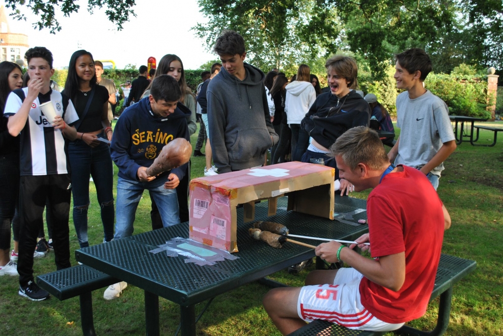 Village Camps International Summer Camp England 2024-07-27 https://www.villagecamps.com/journals_admin/images/2047-0123-DSC_6435.jpg