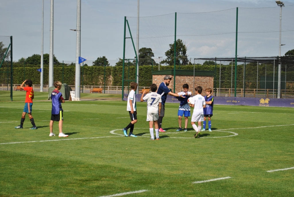 Village Camps International Summer Camp England 2024-07-27 https://www.villagecamps.com/journals_admin/images/2048-5744-DSC_6647.jpg