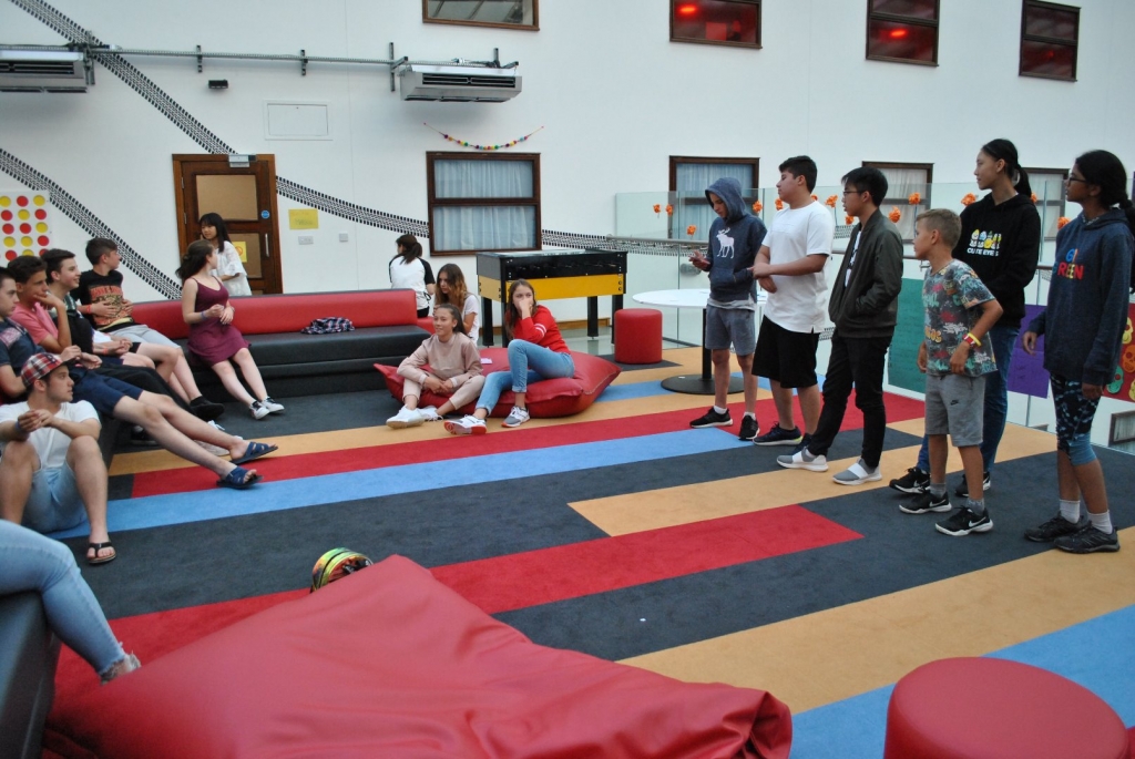 Village Camps International Summer Camp England 2024-07-27 https://www.villagecamps.com/journals_admin/images/2048-5748-DSC_6900.jpg