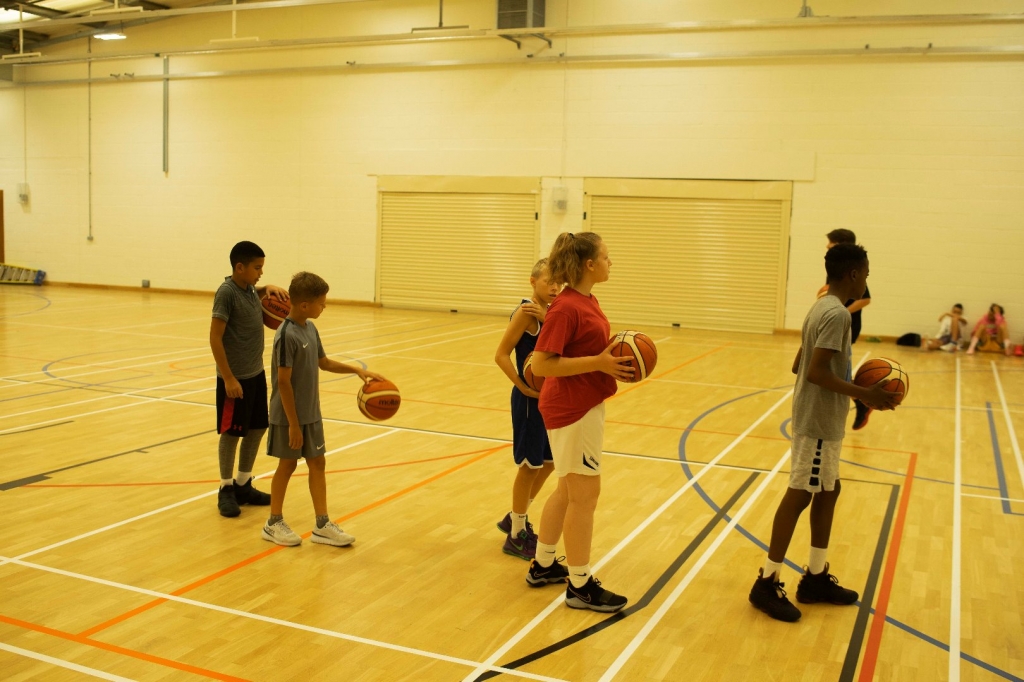 Village Camps International Summer Camp England 2024-07-27 https://www.villagecamps.com/journals_admin/images/2049-3570-_DSC1022.jpg