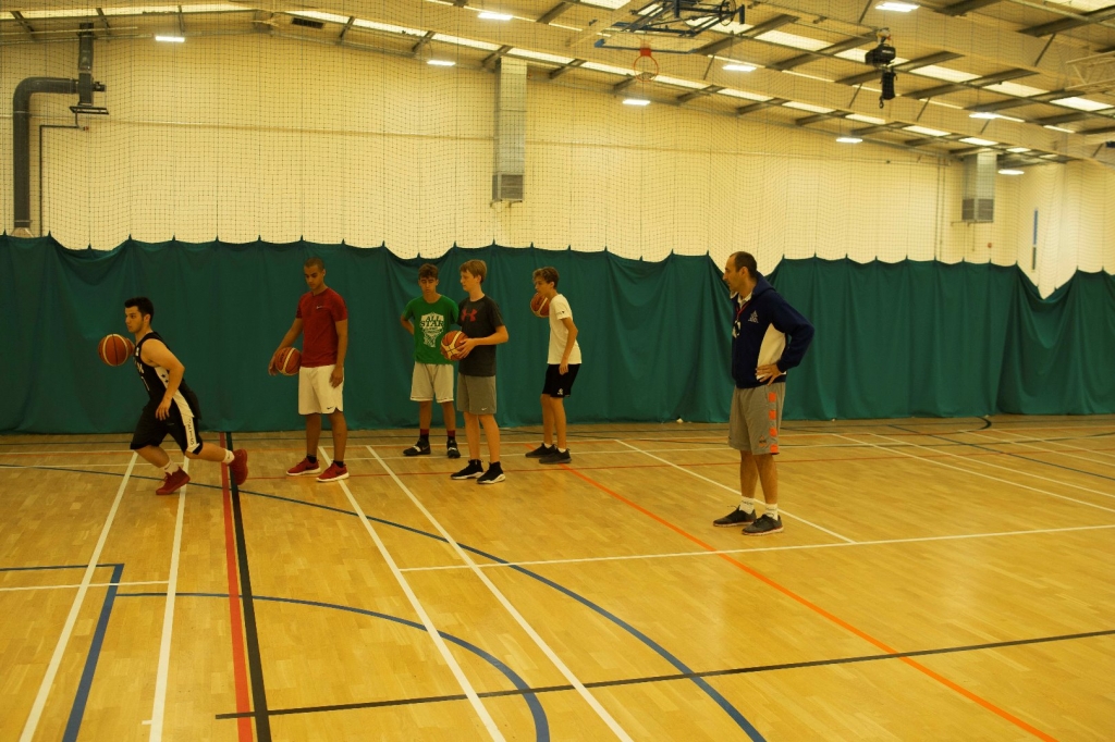 Village Camps International Summer Camp England 2024-07-27 https://www.villagecamps.com/journals_admin/images/2049-3570-_DSC1024.jpg