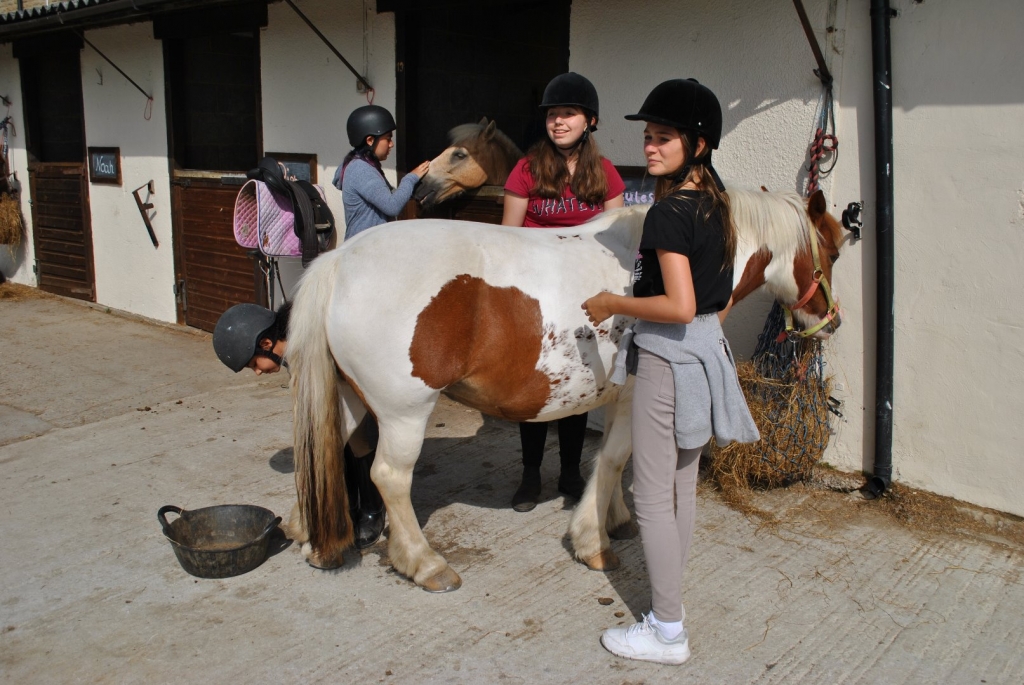 Village Camps International Summer Camp England 2024-07-27 https://www.villagecamps.com/journals_admin/images/2050-4453-DSC_7105.jpg