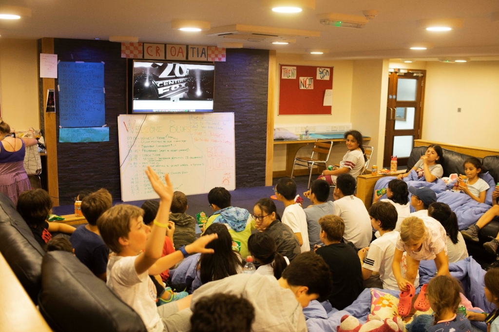 Village Camps International Summer Camp England 2024-07-27 https://www.villagecamps.com/journals_admin/images/2053-8300-_DSC1546.jpg