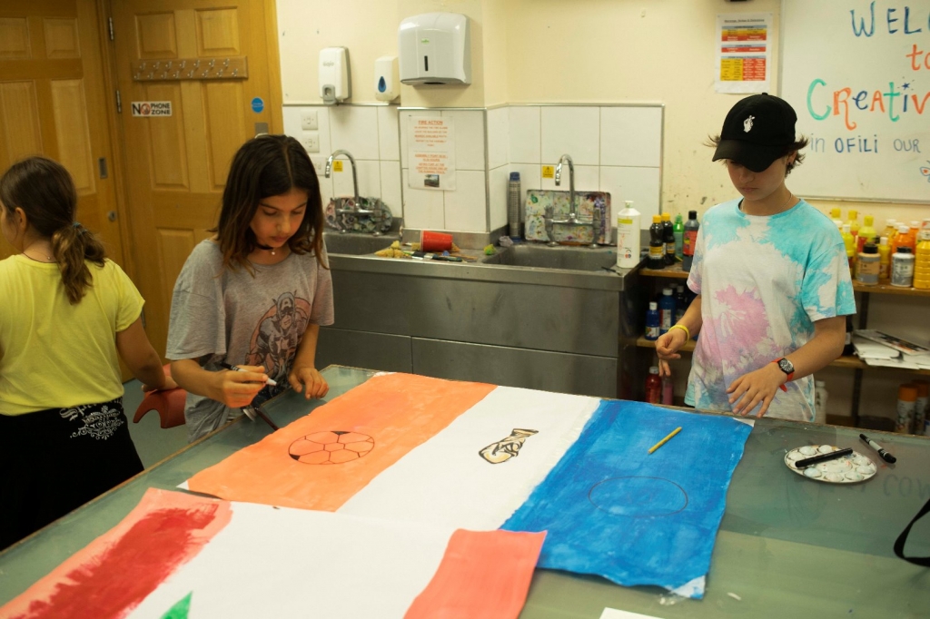 Village Camps International Summer Camp England 2024-07-27 https://www.villagecamps.com/journals_admin/images/2054-3781-_DSC1673.jpg Village Camps International Summer Camp England 2024-07-27 https://www.villagecamps.com/journals_admin/images/2054-3781-_DSC1673.jpg