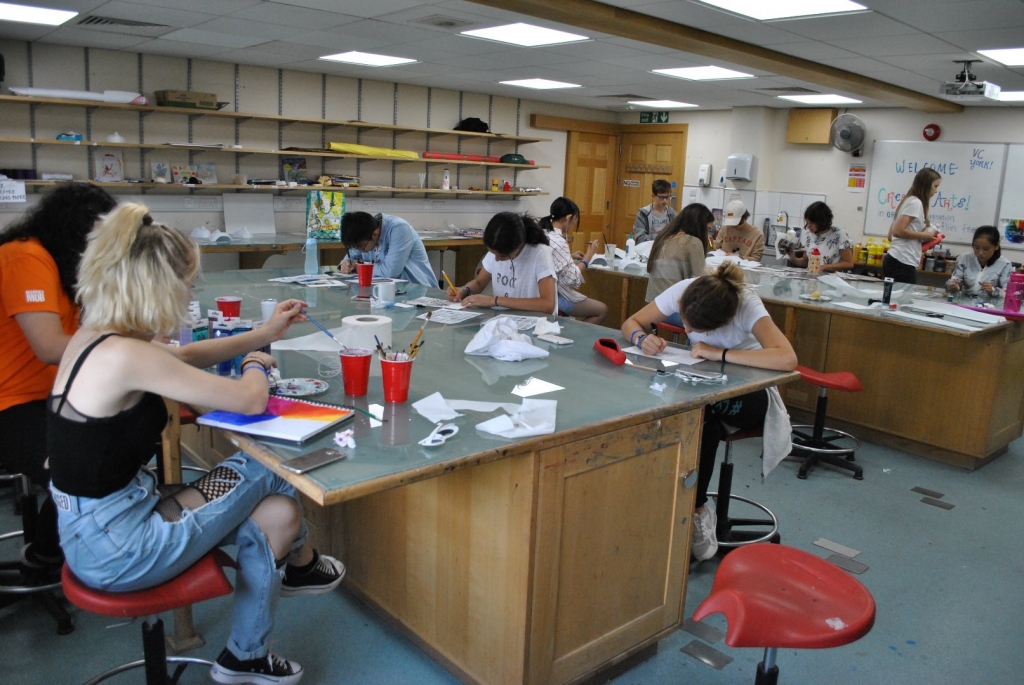 Village Camps International Summer Camp England 2024-07-27 https://www.villagecamps.com/journals_admin/images/2054-3788-DSC_7935.jpg