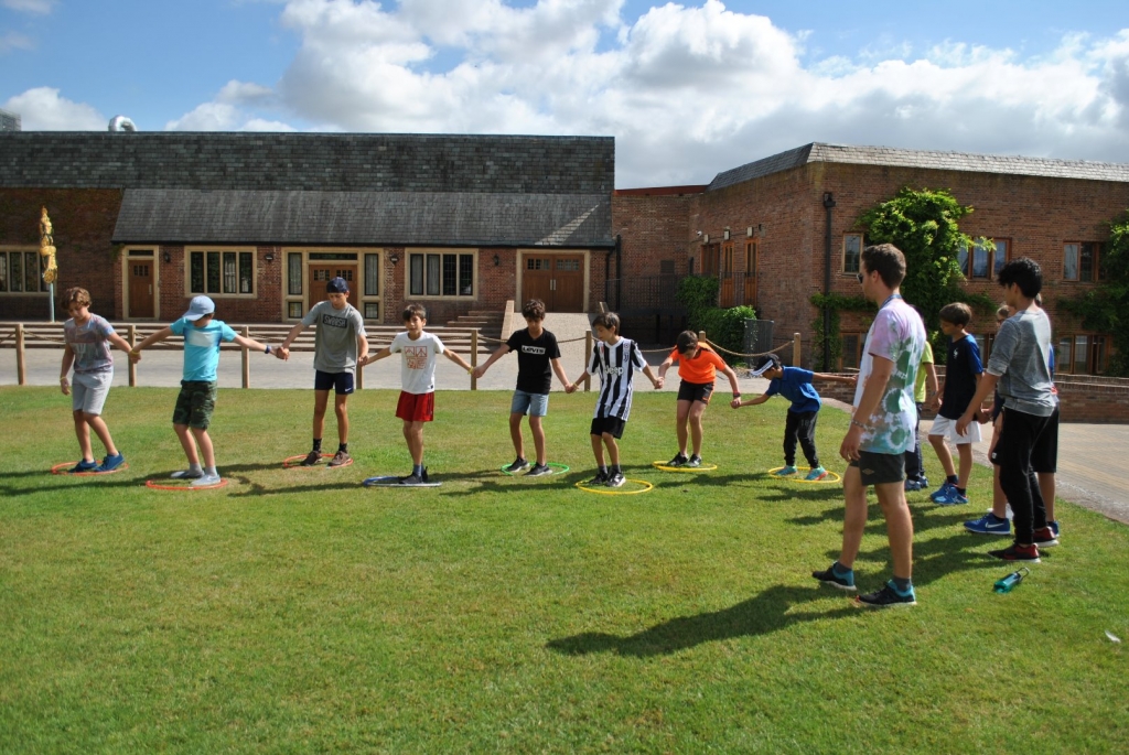 Village Camps International Summer Camp England 2024-07-27 https://www.villagecamps.com/journals_admin/images/2054-3789-DSC_8000.jpg