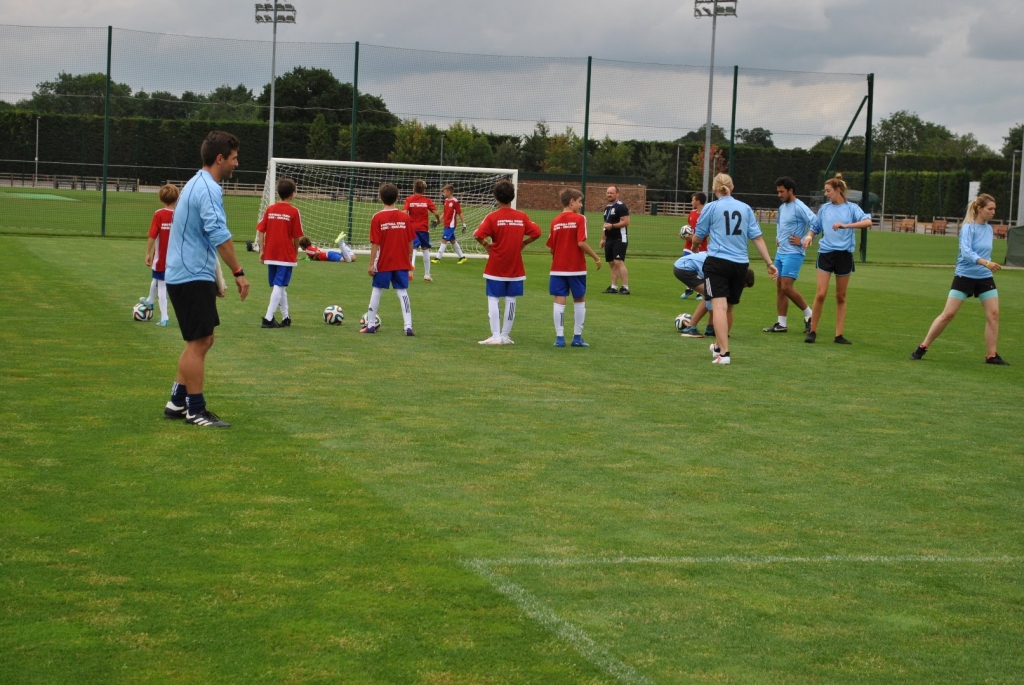 Village Camps International Summer Camp England 2024-07-27 https://www.villagecamps.com/journals_admin/images/2054-3792-DSC_8114.jpg