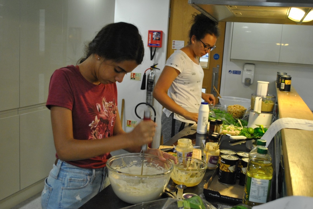 Village Camps International Summer Camp England 2024-07-27 https://www.villagecamps.com/journals_admin/images/2054-3794-DSC_8157.jpg