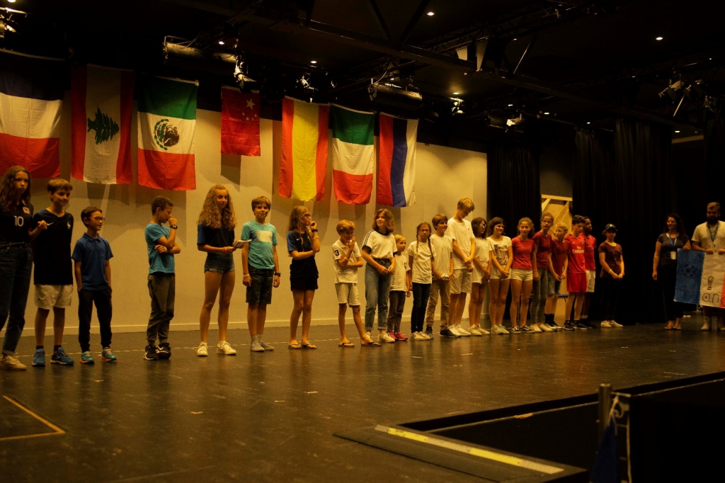 Village Camps International Summer Camp England 2024-07-27 https://www.villagecamps.com/journals_admin/images/2054-3799-_DSC1766.jpg