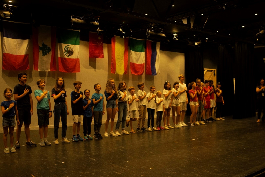 Village Camps International Summer Camp England 2024-07-27 https://www.villagecamps.com/journals_admin/images/2054-3799-_DSC1778.jpg