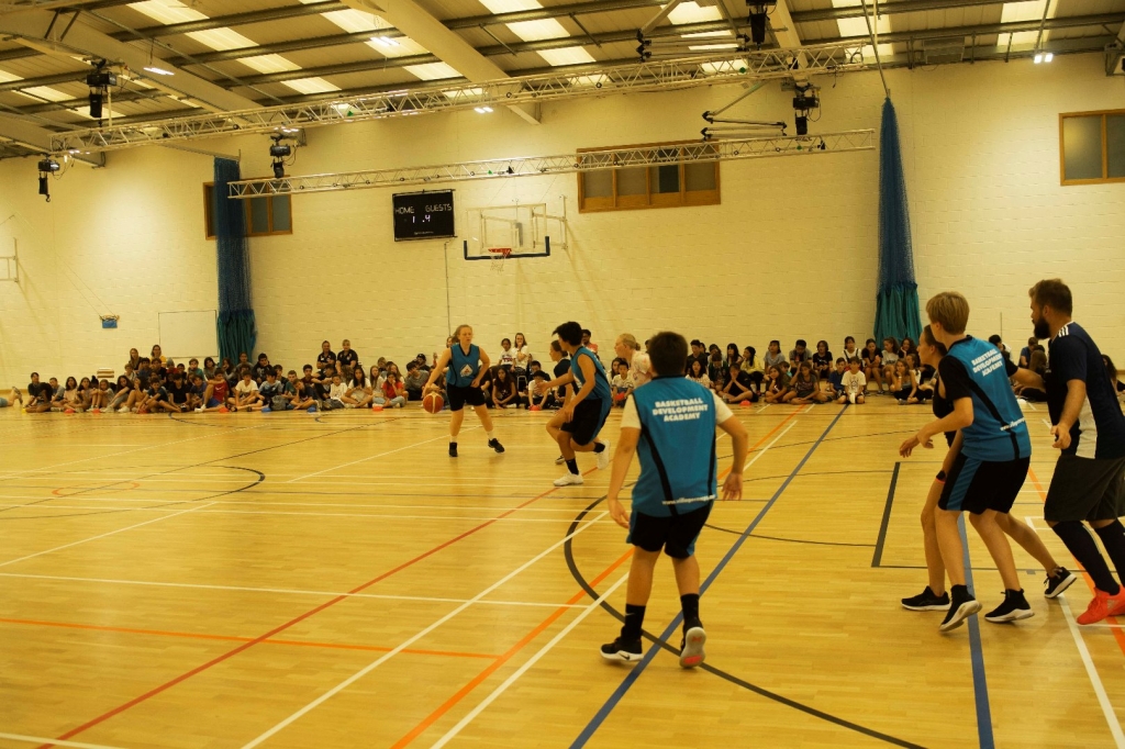 Village Camps International Summer Camp England 2024-07-27 https://www.villagecamps.com/journals_admin/images/2056-9590-_DSC2054.jpg