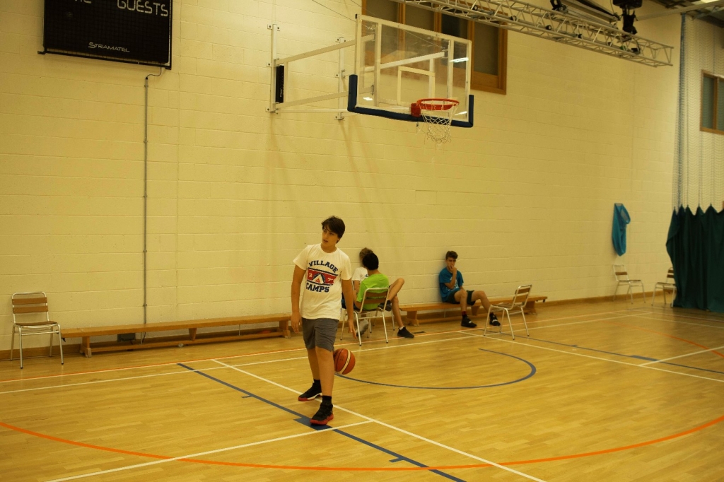 Village Camps International Summer Camp England 2024-07-27 https://www.villagecamps.com/journals_admin/images/2057-4779-_DSC2109.jpg