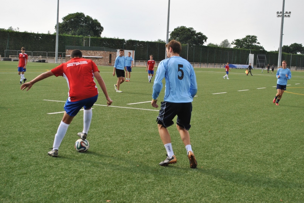 Village Camps International Summer Camp England 2024-07-27 https://www.villagecamps.com/journals_admin/images/2057-4783-DSC_9025.jpg