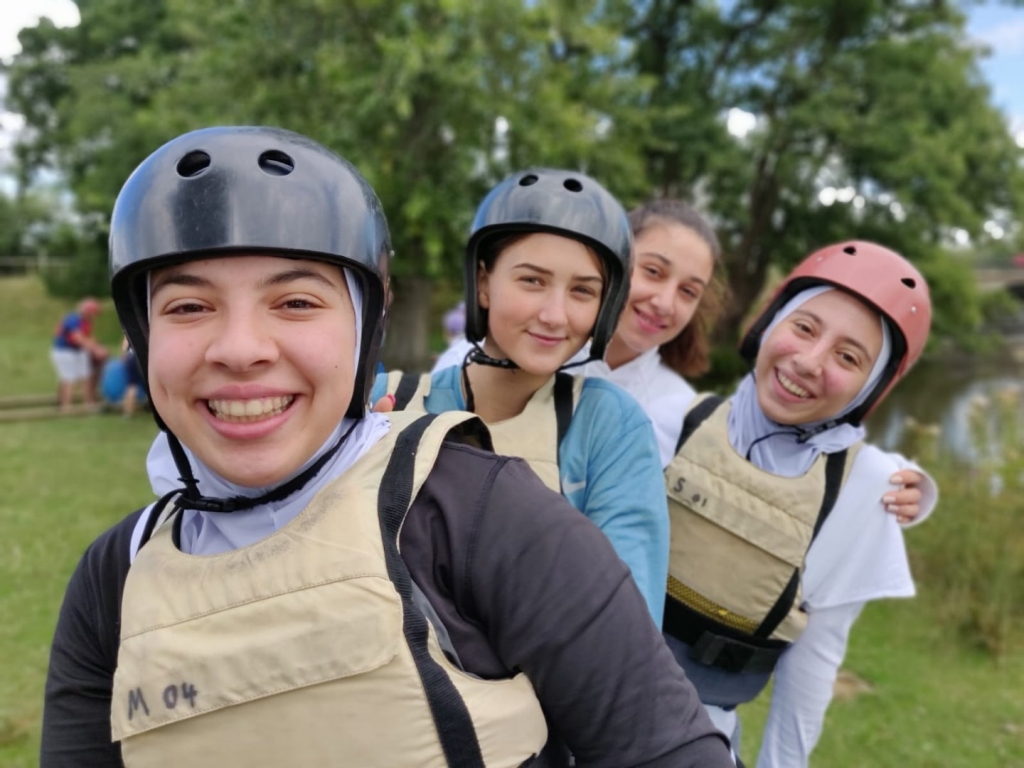 Village Camps International Summer Camp England 2024-07-27 https://www.villagecamps.com/journals_admin/images/2090-5421-IMG-20180801-WA0020.jpg