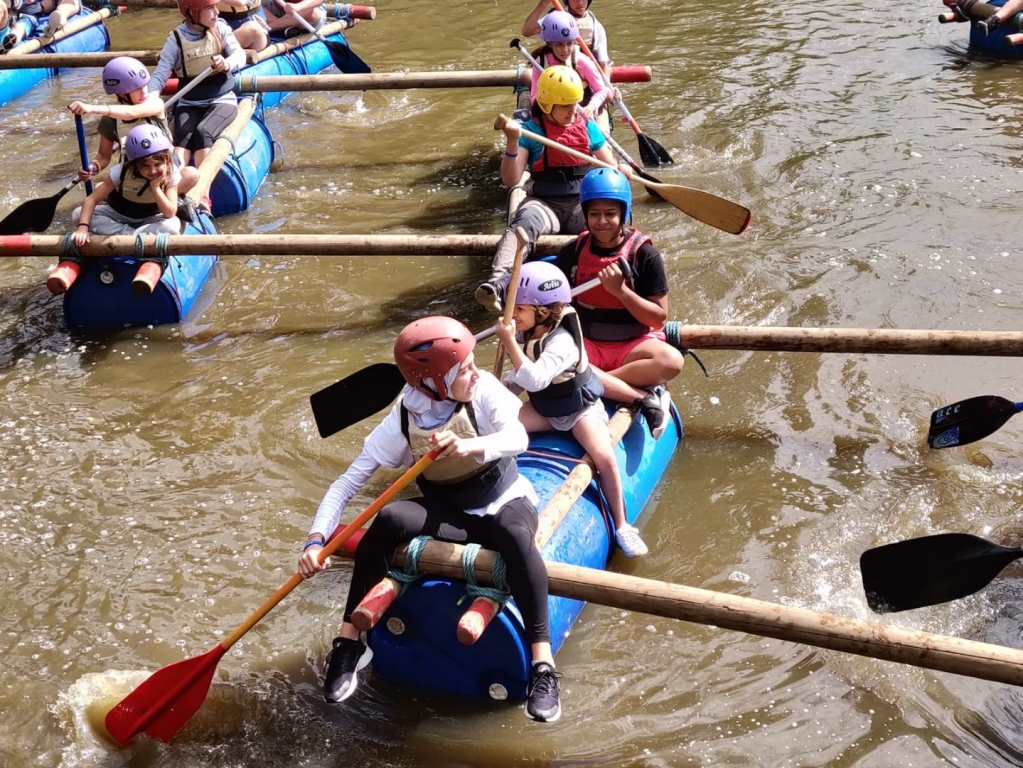 Village Camps International Summer Camp England 2024-07-27 https://www.villagecamps.com/journals_admin/images/2090-5423-IMG-20180801-WA0042.jpg
