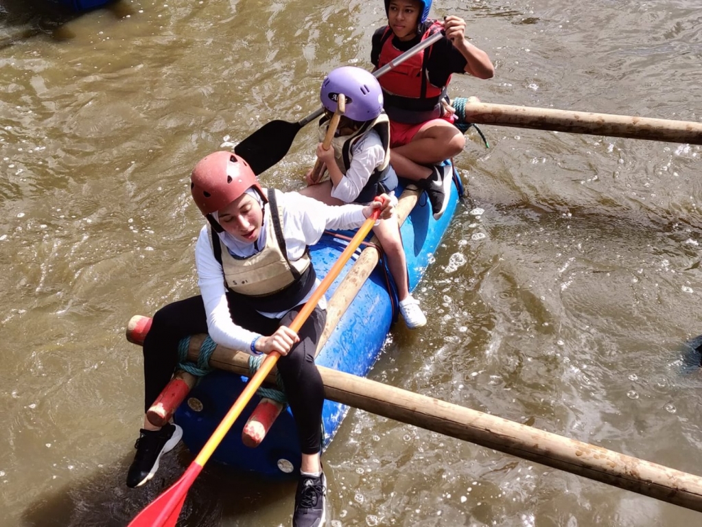 Village Camps International Summer Camp England 2024-07-27 https://www.villagecamps.com/journals_admin/images/2090-5427-IMG-20180801-WA0047.jpg