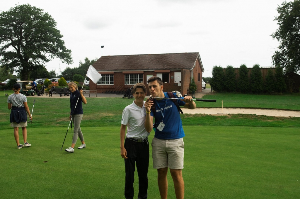 Village Camps International Summer Camp England 2024-07-27 https://www.villagecamps.com/journals_admin/images/2098-7632-_DSC4092.jpg