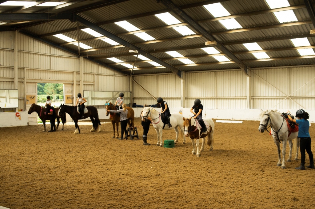 Village Camps International Summer Camp England 2024-07-27 https://www.villagecamps.com/journals_admin/images/2099-4724-_DSC4120.jpg