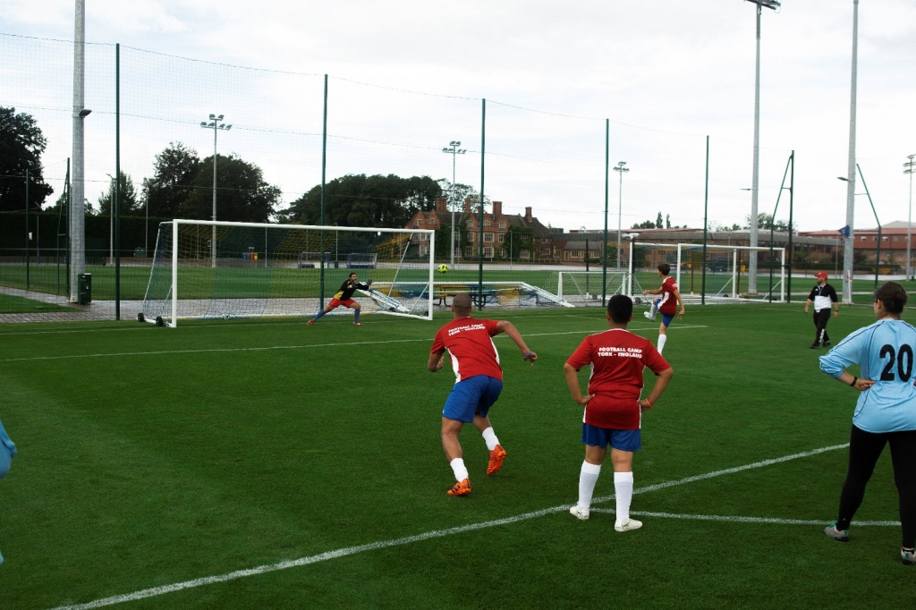 Village Camps International Summer Camp England 2024-07-27 https://www.villagecamps.com/journals_admin/images/2099-4728-_DSC4226.jpg