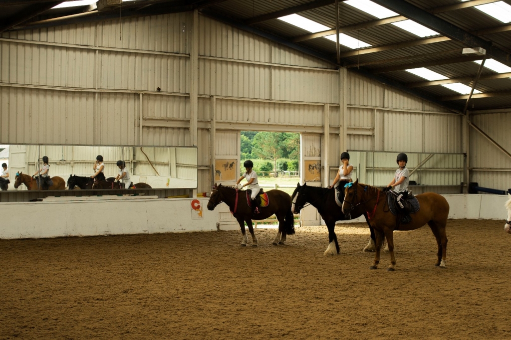 Village Camps International Summer Camp England 2024-07-27 https://www.villagecamps.com/journals_admin/images/2099-4732-_DSC4123.jpg
