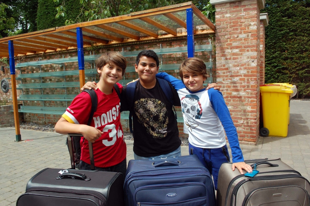 Village Camps International Summer Camp England 2024-07-27 https://www.villagecamps.com/journals_admin/images/2210-7232-30.jpg