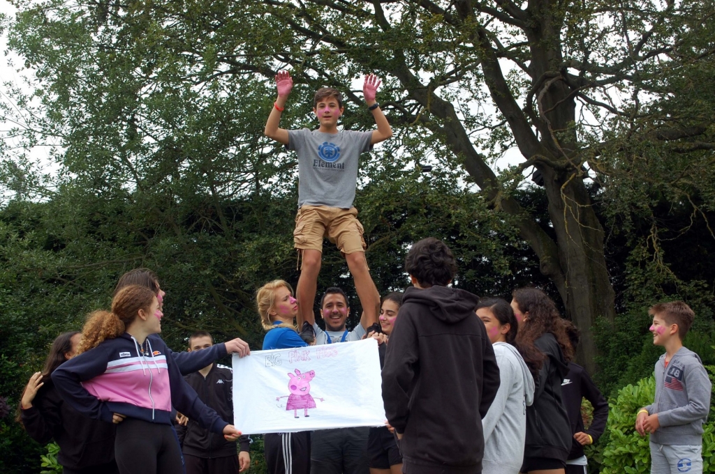 Village Camps International Summer Camp England 2024-07-27 https://www.villagecamps.com/journals_admin/images/2211-4138-26.jpg