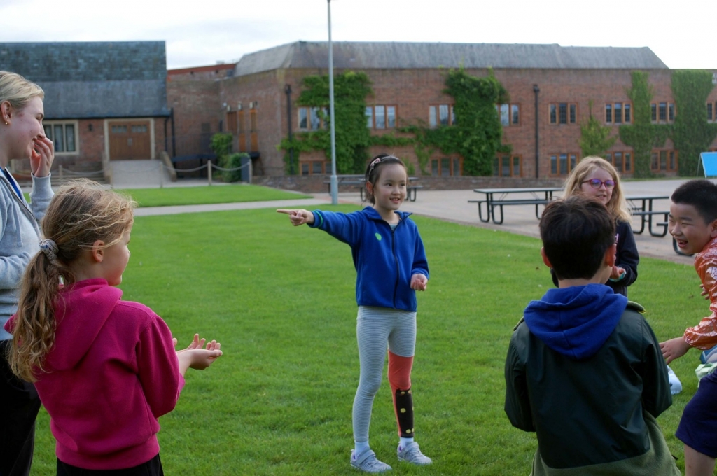 Village Camps International Summer Camp England 2024-07-27 https://www.villagecamps.com/journals_admin/images/2211-4141-46.jpg